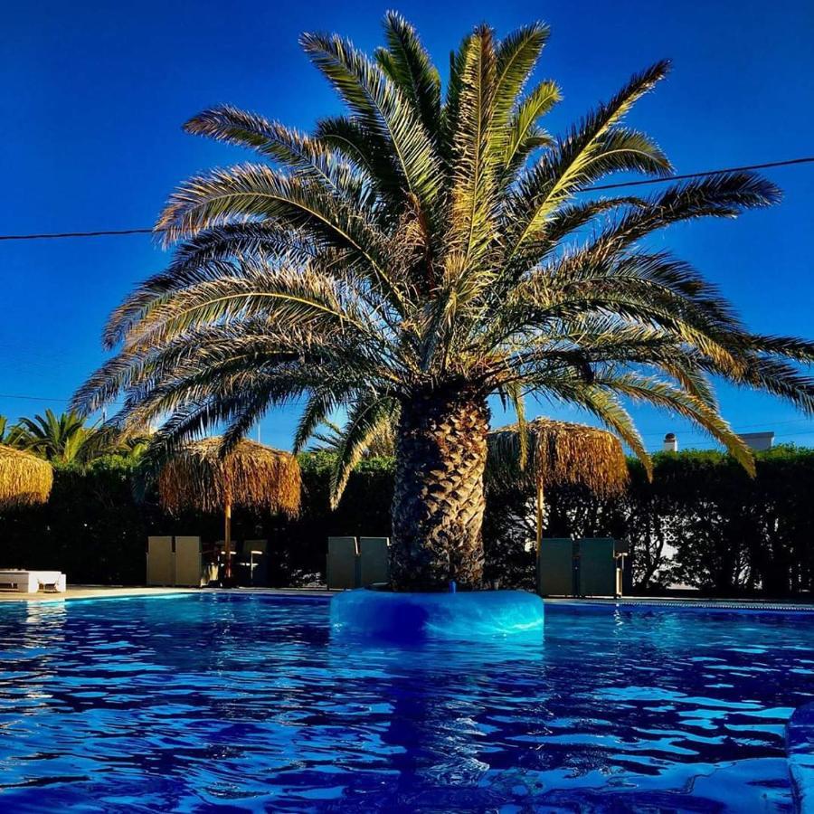 Vári Amfitrion Hotel מראה חיצוני תמונה