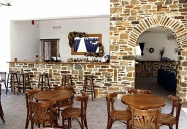 Vári Amfitrion Hotel מראה חיצוני תמונה