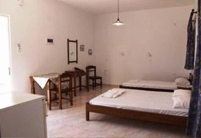 Vári Amfitrion Hotel חדר תמונה