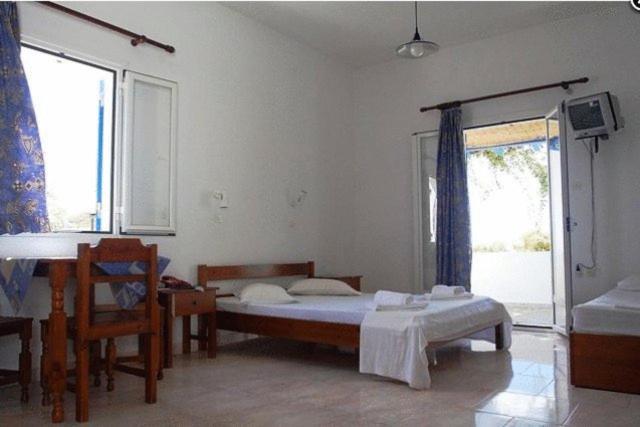 Vári Amfitrion Hotel חדר תמונה